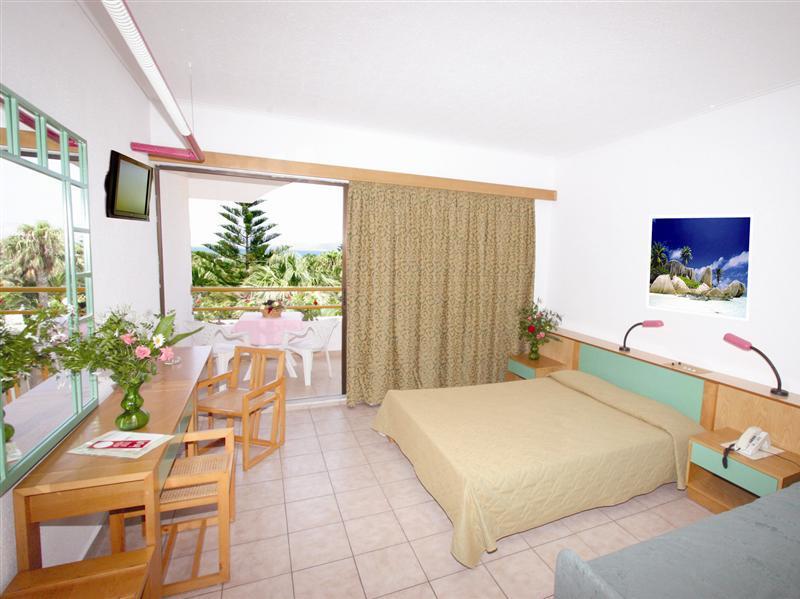 Tigaki Beach Hotel Exterior foto